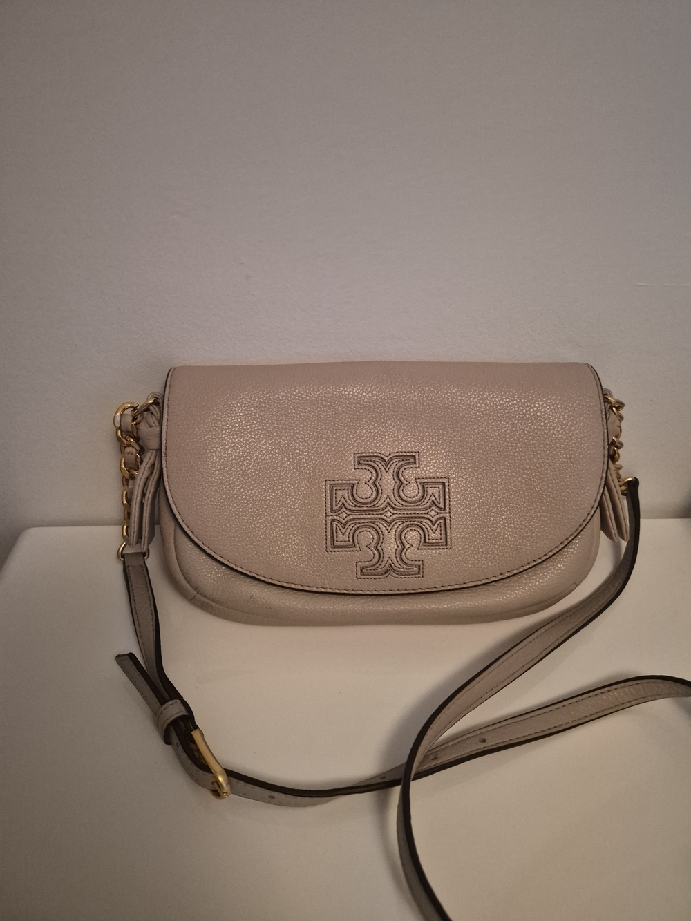 Tory Burch Miller Leather Crossbody Bag in Soft Taupe